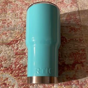 RTIC Light Blue Insulated Cup with Lid